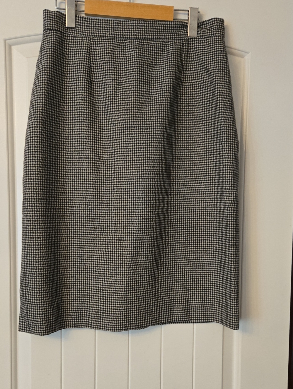 Jupes, Motif Pied De Poule En  Rayonne